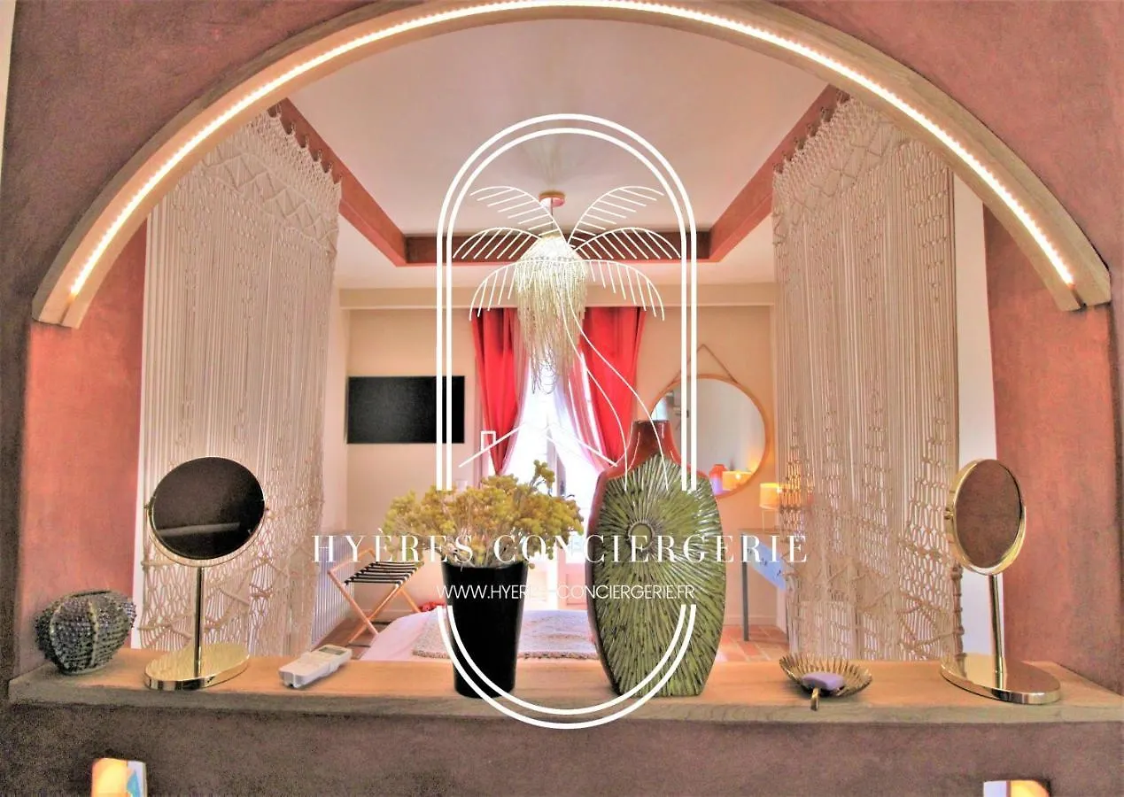 Majestueux-Le Mas Du Crabe Rose-Carqueiranne-Villa T6-Piscine By Hc France